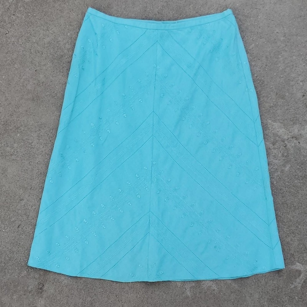 Ann Taylor embroidered A line linen blend skirt blue size 4